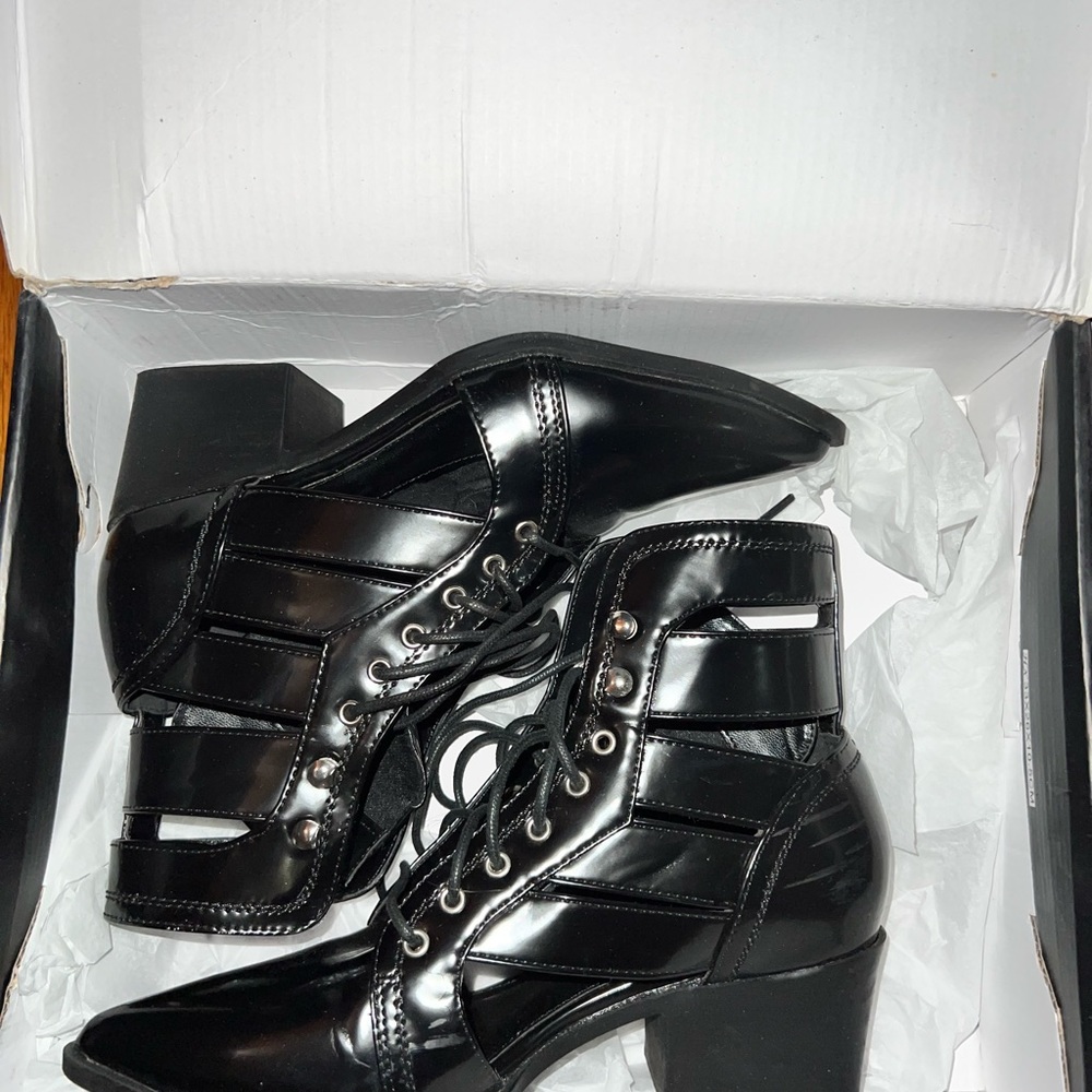 Open ankle booties